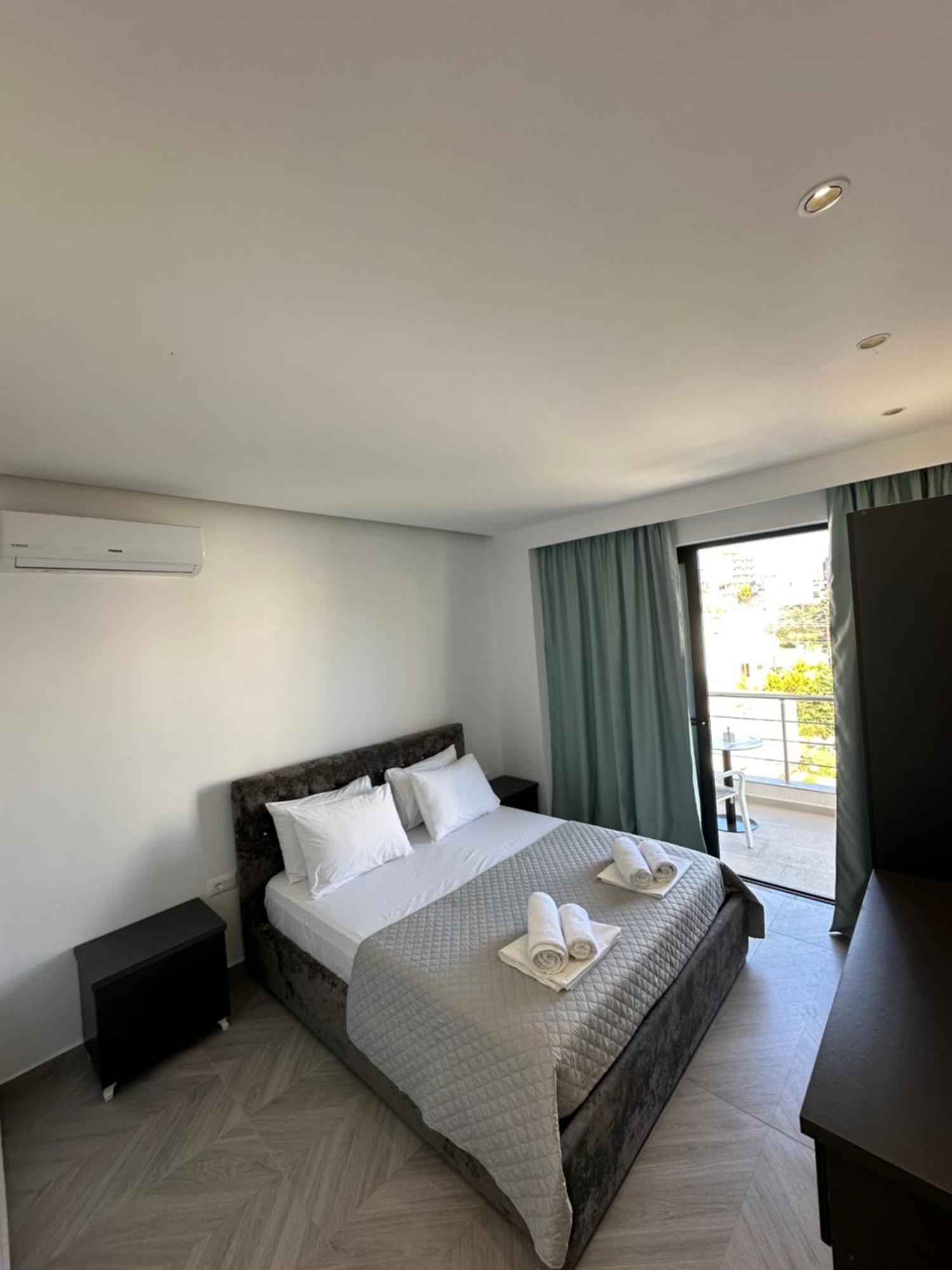 Noa Boutique Hotel Ksamil Esterno foto