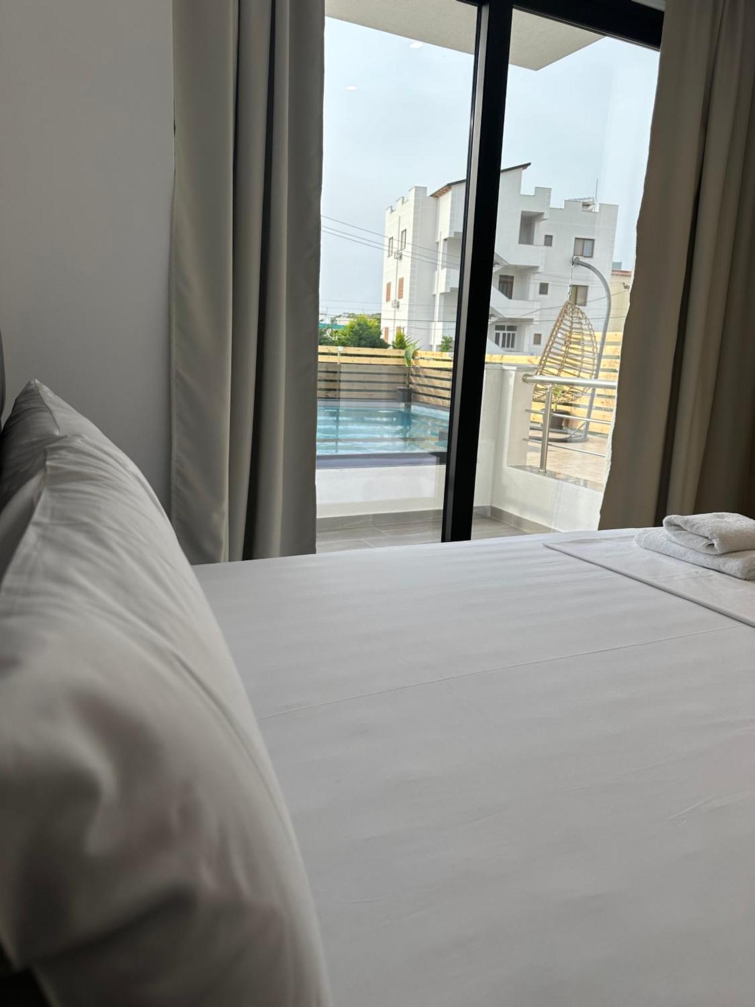 Noa Boutique Hotel Ksamil Esterno foto