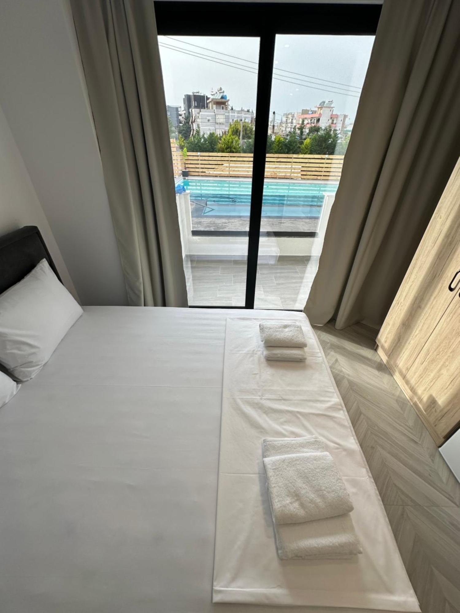 Noa Boutique Hotel Ksamil Esterno foto