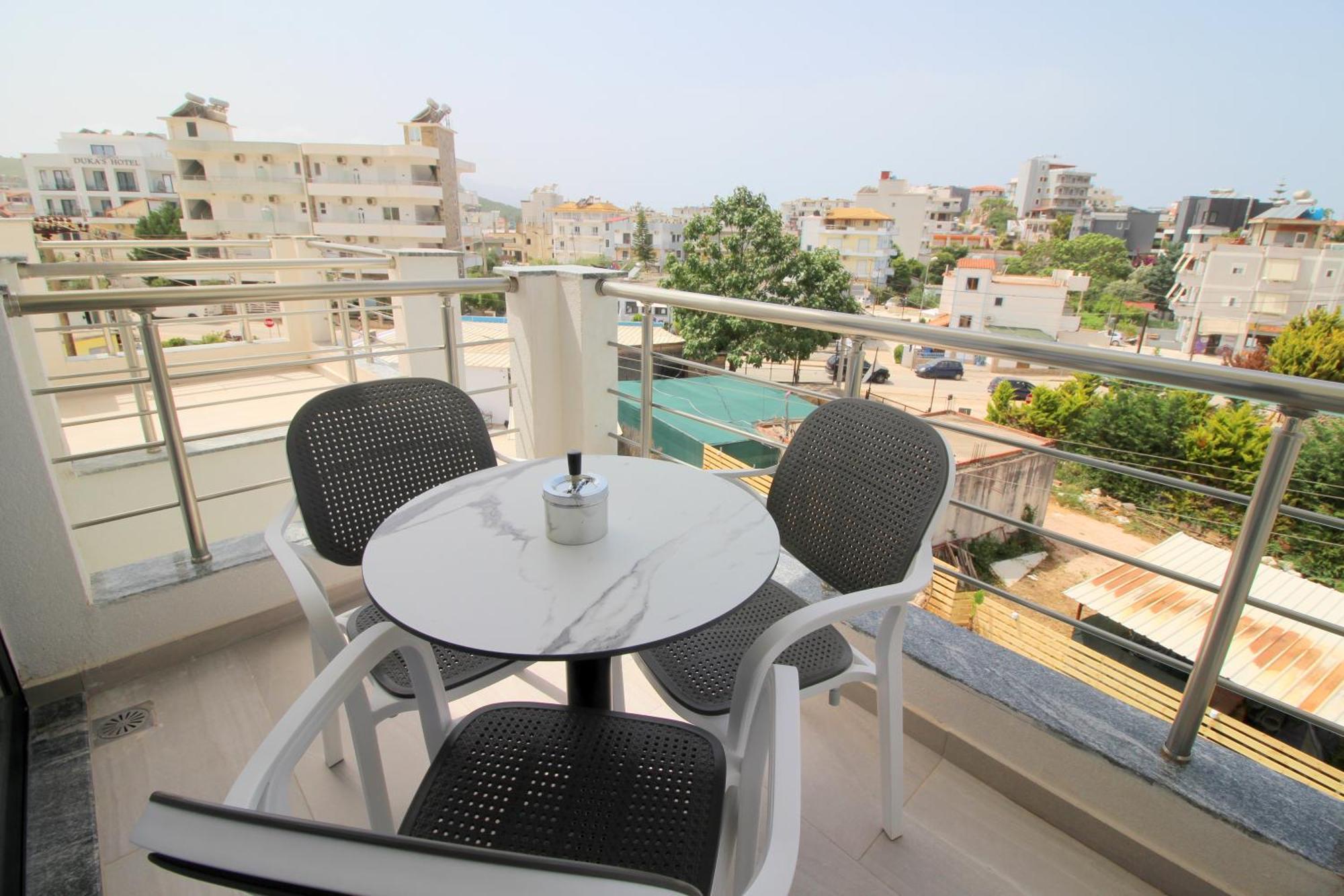 Noa Boutique Hotel Ksamil Esterno foto